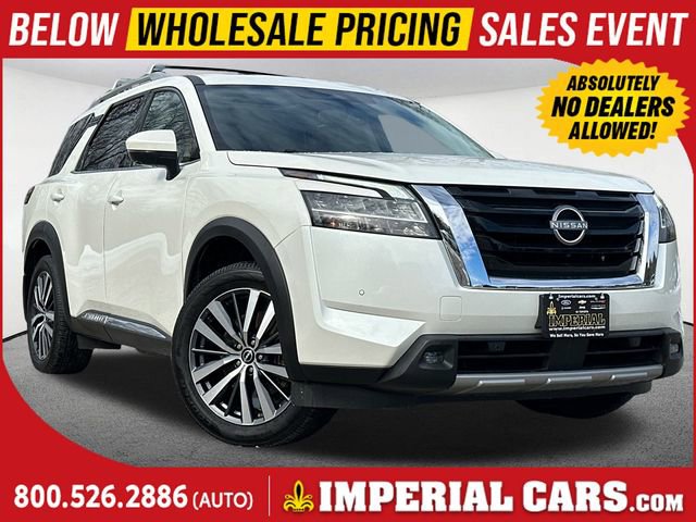 Used 2022 Nissan Pathfinder Platinum w/ Lighting Package (N92) AWD/4WD image 1