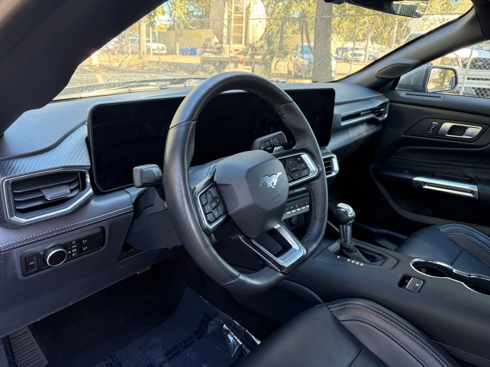 Used 2025 Ford Mustang GT Premium image 29