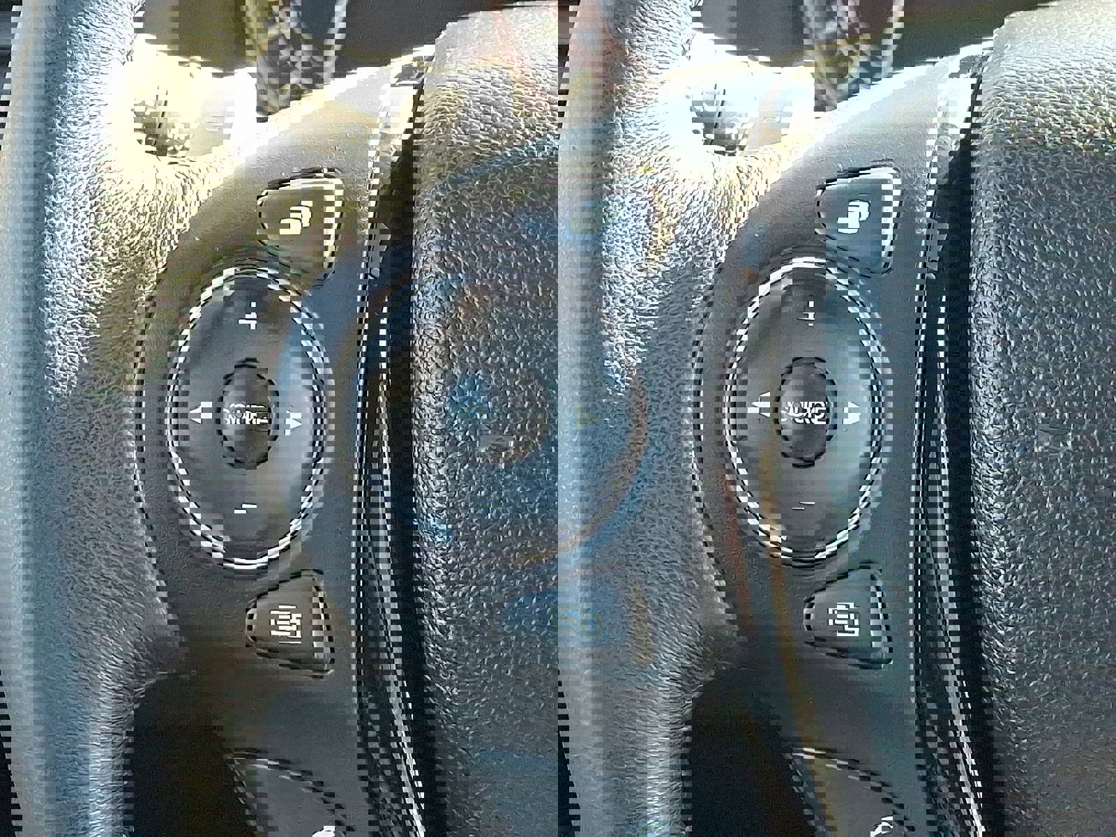 Used 2018 Honda Pilot Elite image 23