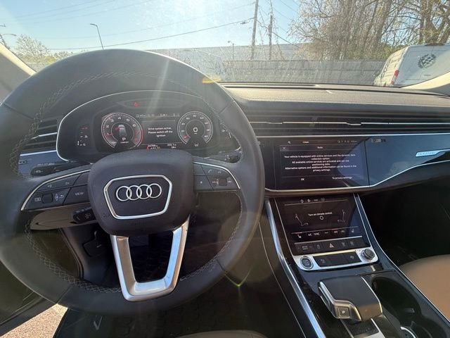 Used 2025 Audi Q7 2.0T Premium w/ Convenience Package image 21