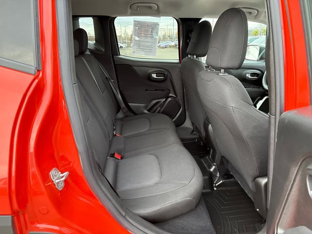 Used 2021 Jeep Renegade Sport w/ Sport Appearance Group image 12