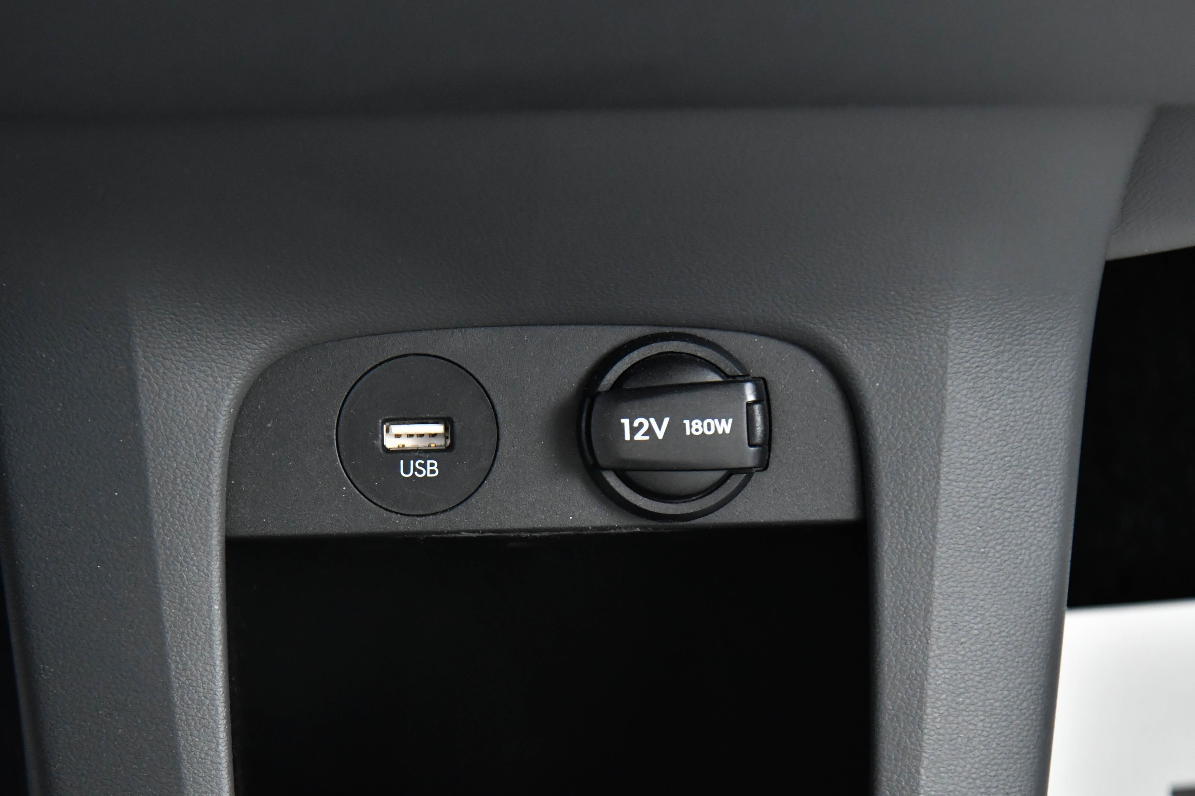 Used 2022 Hyundai Ioniq 5 SEL image 25