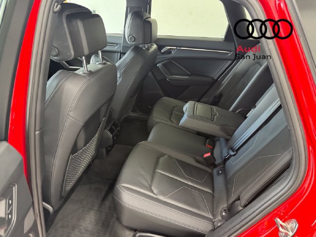 Used 2025 Audi Q3 2.0T Premium w/ Black Optic Sport Package AWD/4WD image 24
