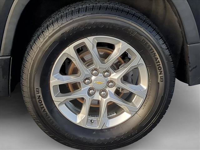 Used 2021 Chevrolet Traverse LT FWD image 24