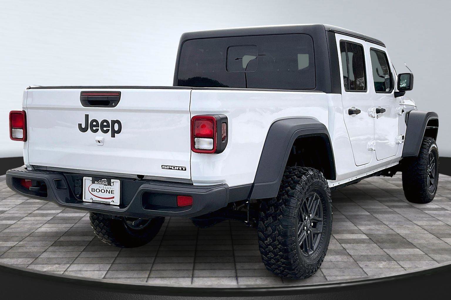 Used 2020 Jeep Gladiator Sport w/ Quick Order Package 24S image 13