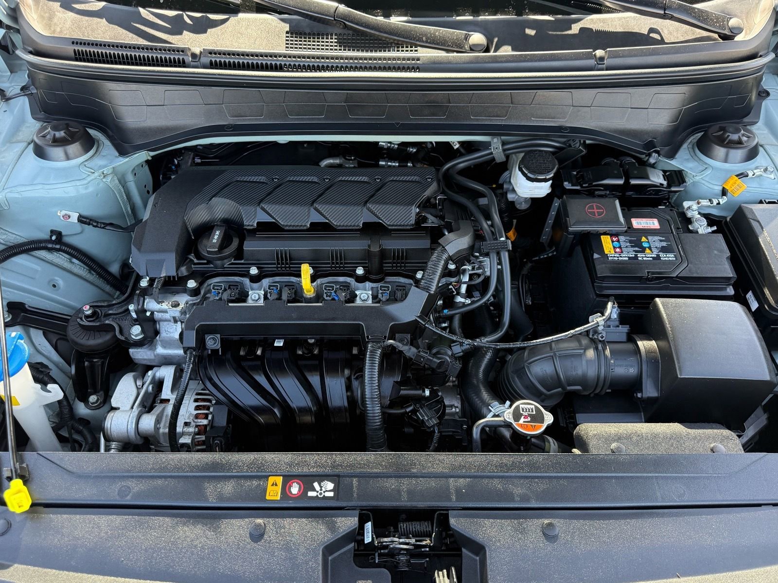 Used 2025 Hyundai Venue SE image 32