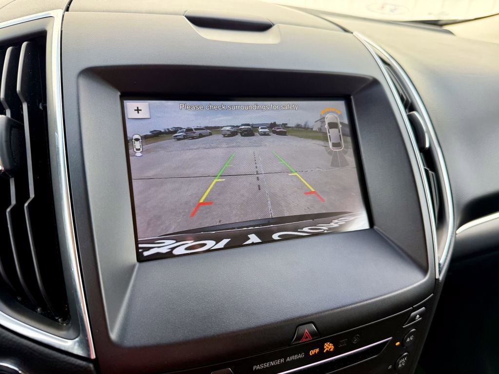 Used 2019 Ford Edge Titanium w/ Equipment Group 301A image 28