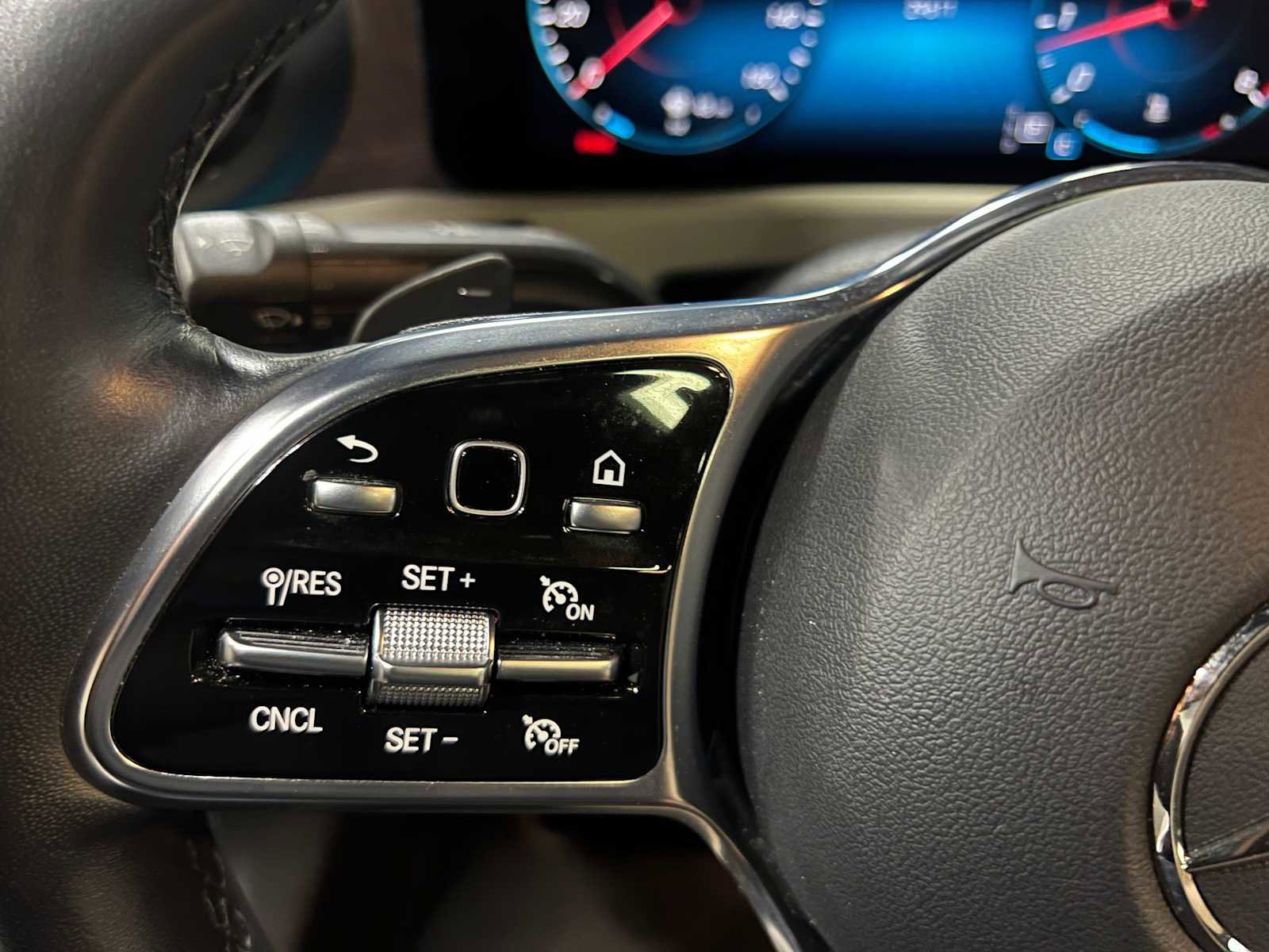 Certified 2023 Mercedes-Benz CLA 250 4MATIC image 27