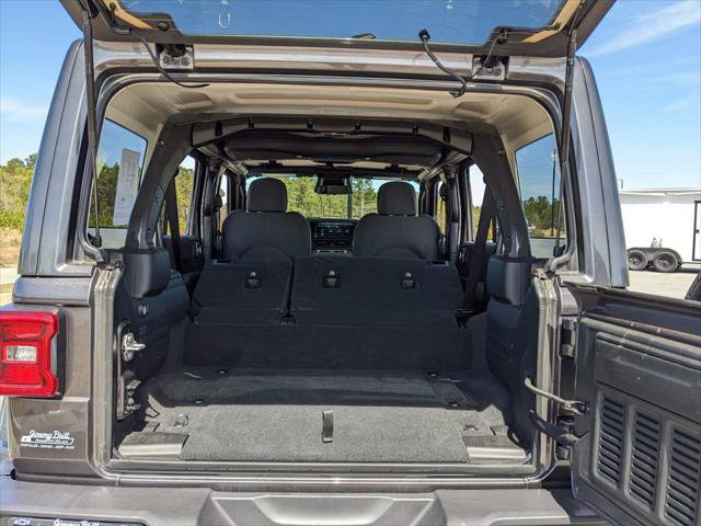 Certified 2025 Jeep Wrangler Unlimited Sahara image 43