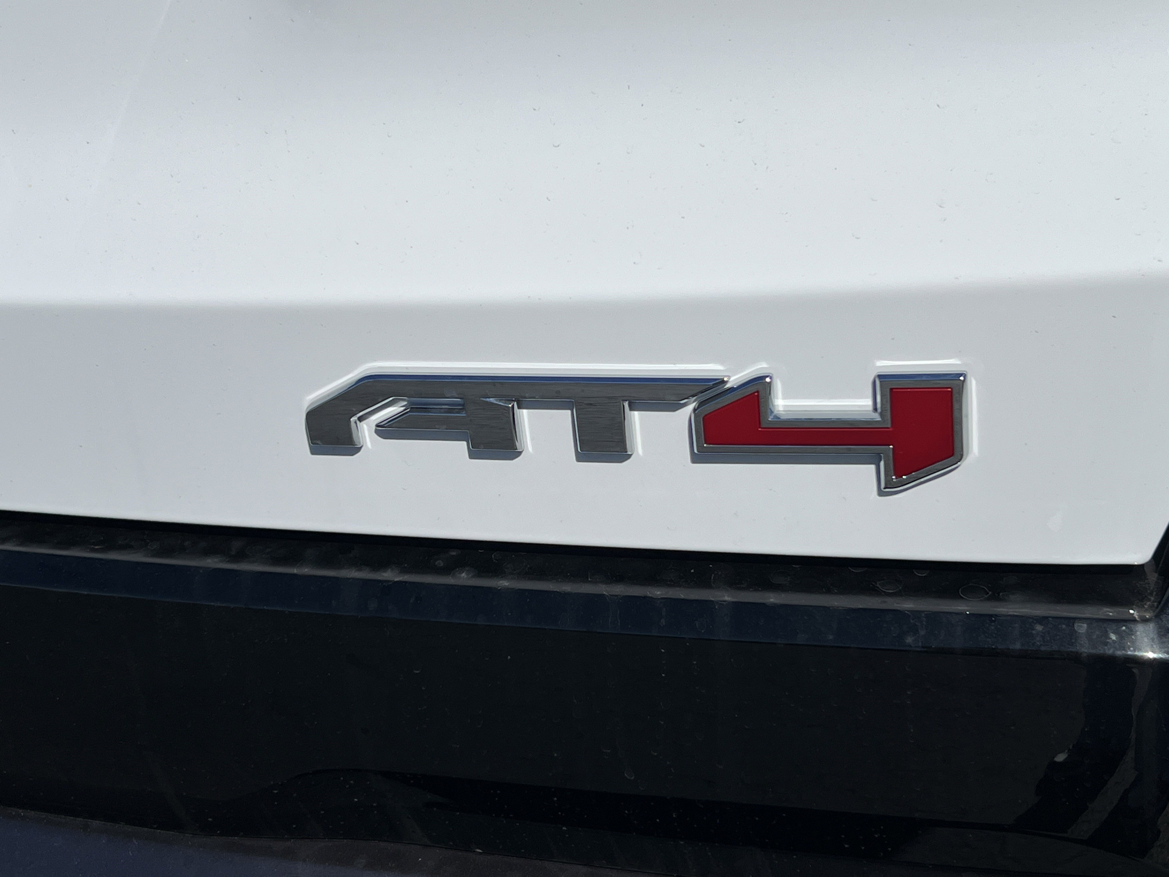 New 2026 GMC Terrain AT4 w/ Convenience Package III AWD/4WD image 10