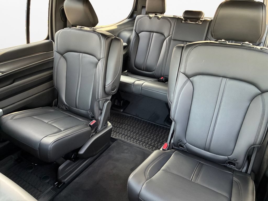 New 2026 Jeep Grand Wagoneer 4WD w/ Premium Group I image 22