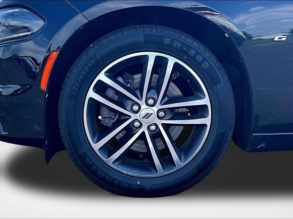 Used 2018 Dodge Charger GT AWD/4WD image 8