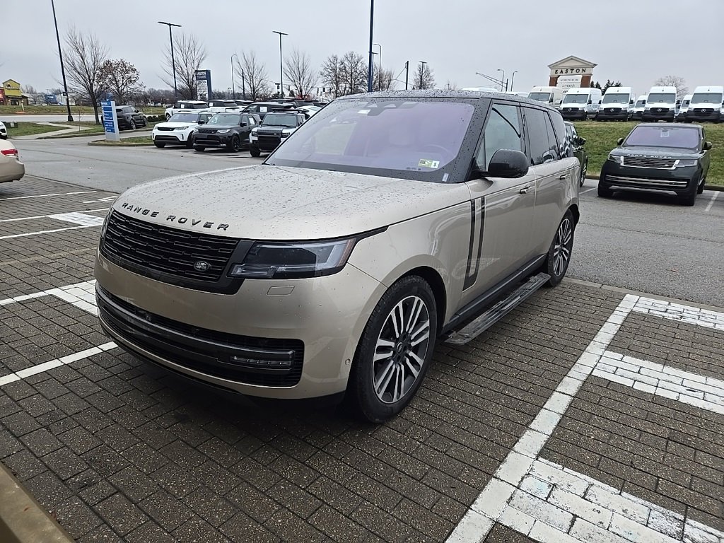 Used 2023 Land Rover Range Rover SE