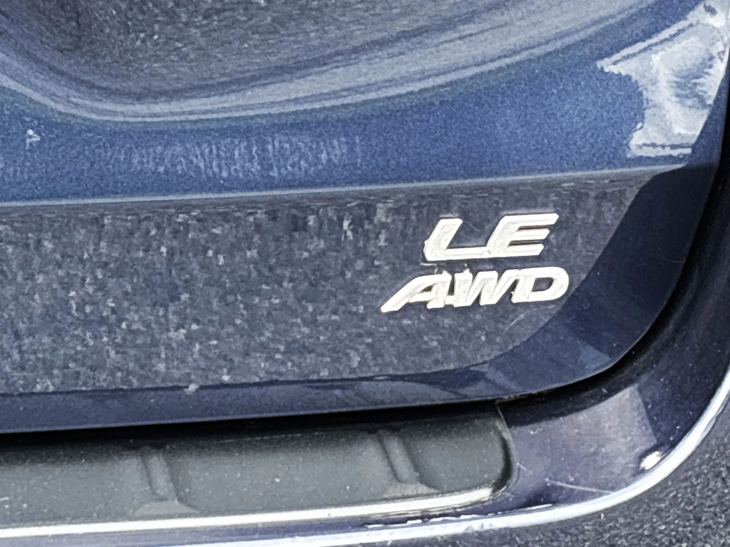 Used 2018 Toyota Sienna LE AWD/4WD image 33