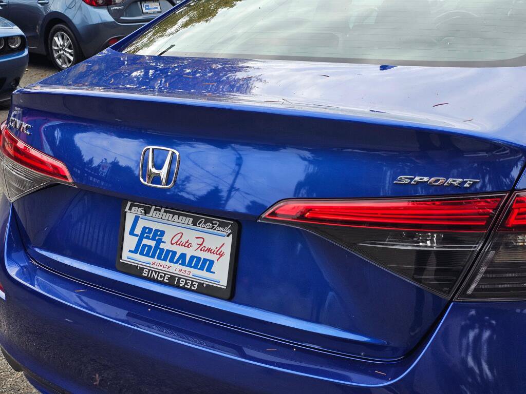 Used 2023 Honda Civic Sport image 14