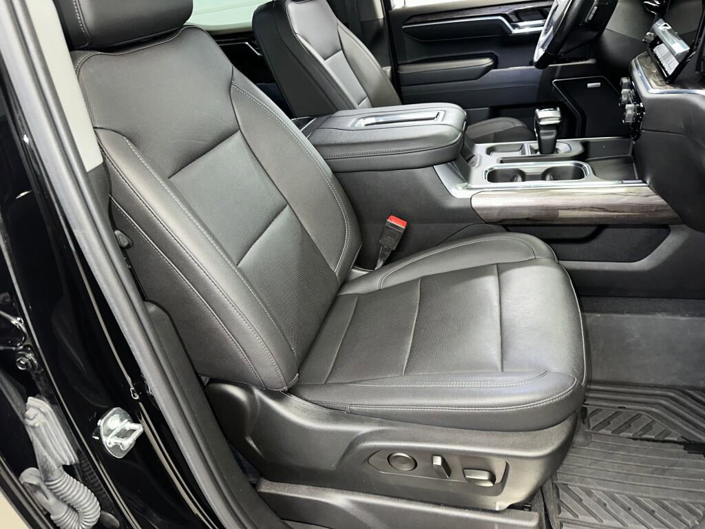 Certified 2022 Chevrolet Silverado 1500 LTZ image 36