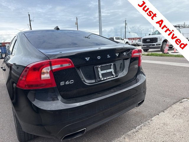 Used 2016 Volvo S60 T5 Premier image 10