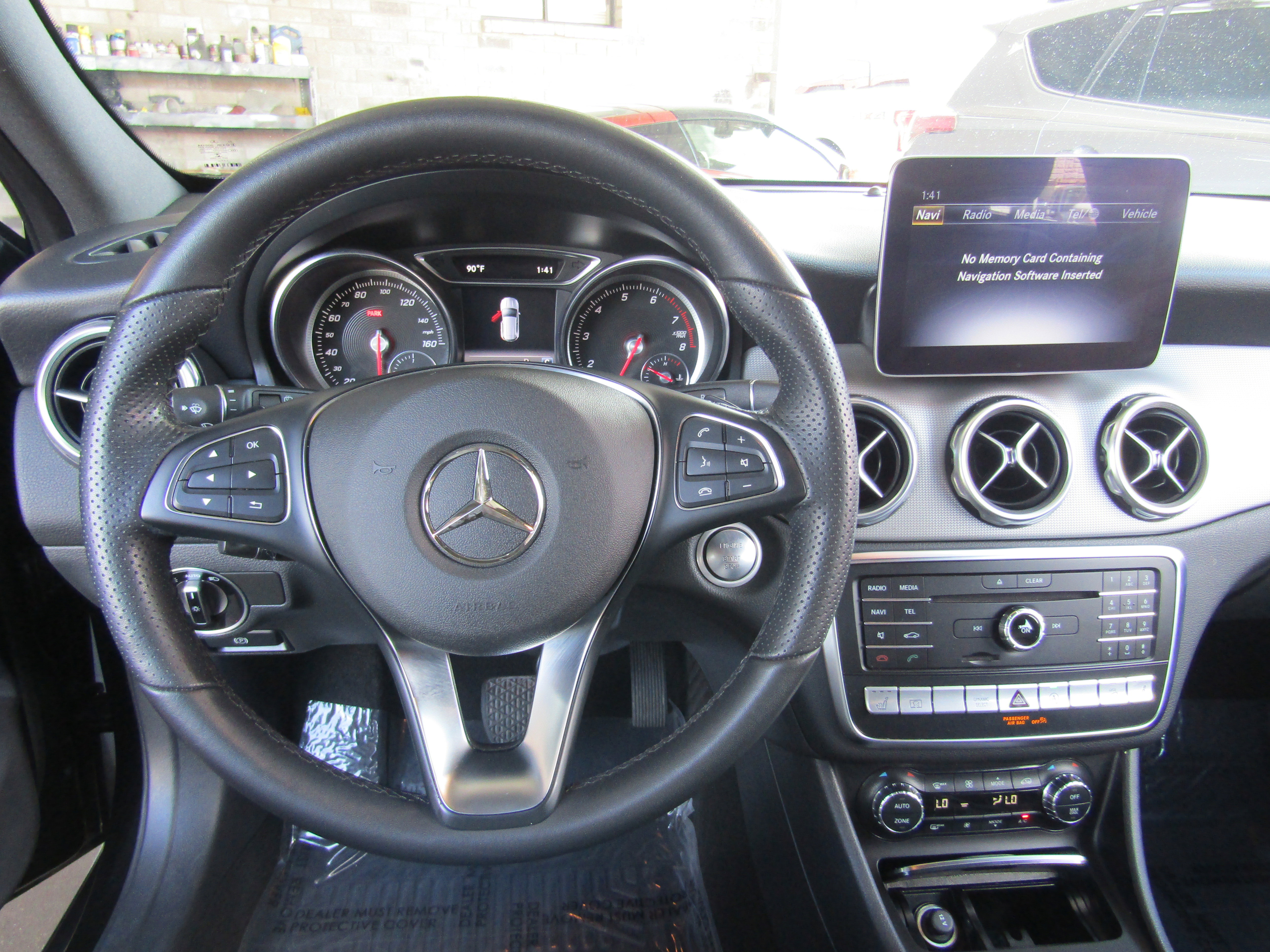 Used 2020 Mercedes-Benz GLA 250 4MATIC image 16