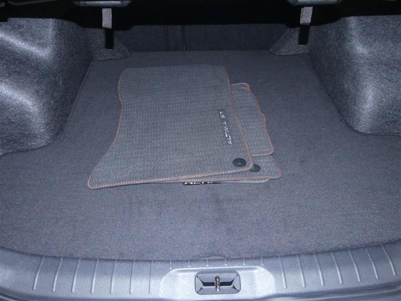 Used 2024 Nissan Altima 2.5 SR FWD image 27