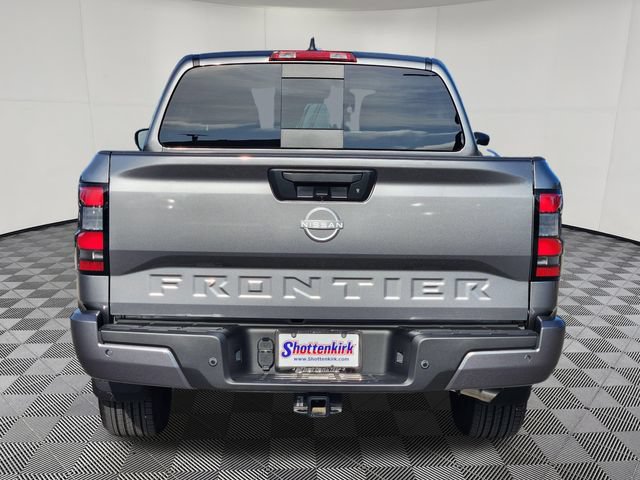Used 2026 Nissan Frontier SV w/ Tow Package RWD image 7