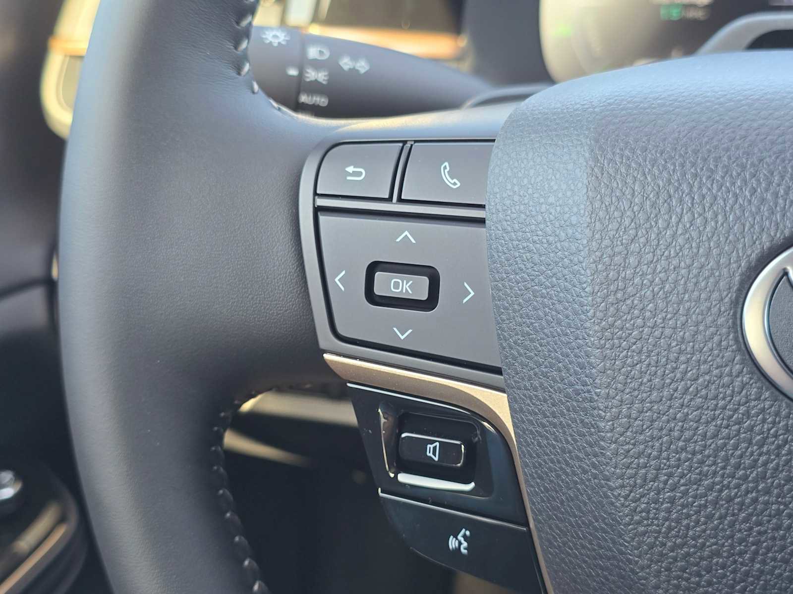 New 2026 Toyota Crown Platinum image 35