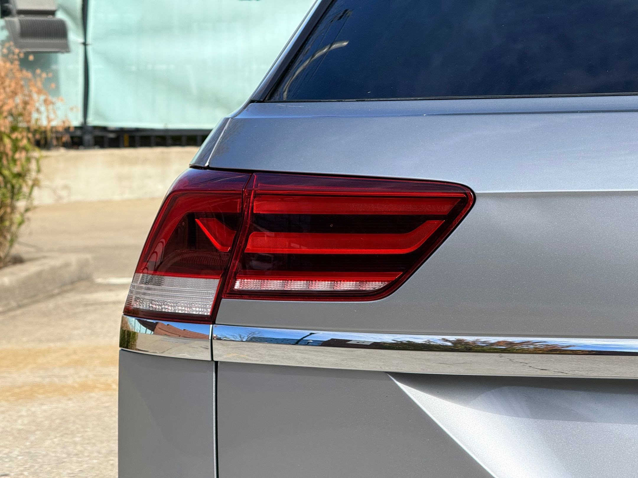 Used 2023 Volkswagen Atlas Cross Sport SEL Premium R-Line image 11