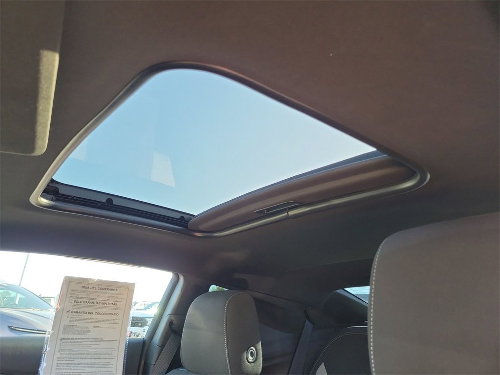 Used 2021 Chevrolet Camaro SS image 17