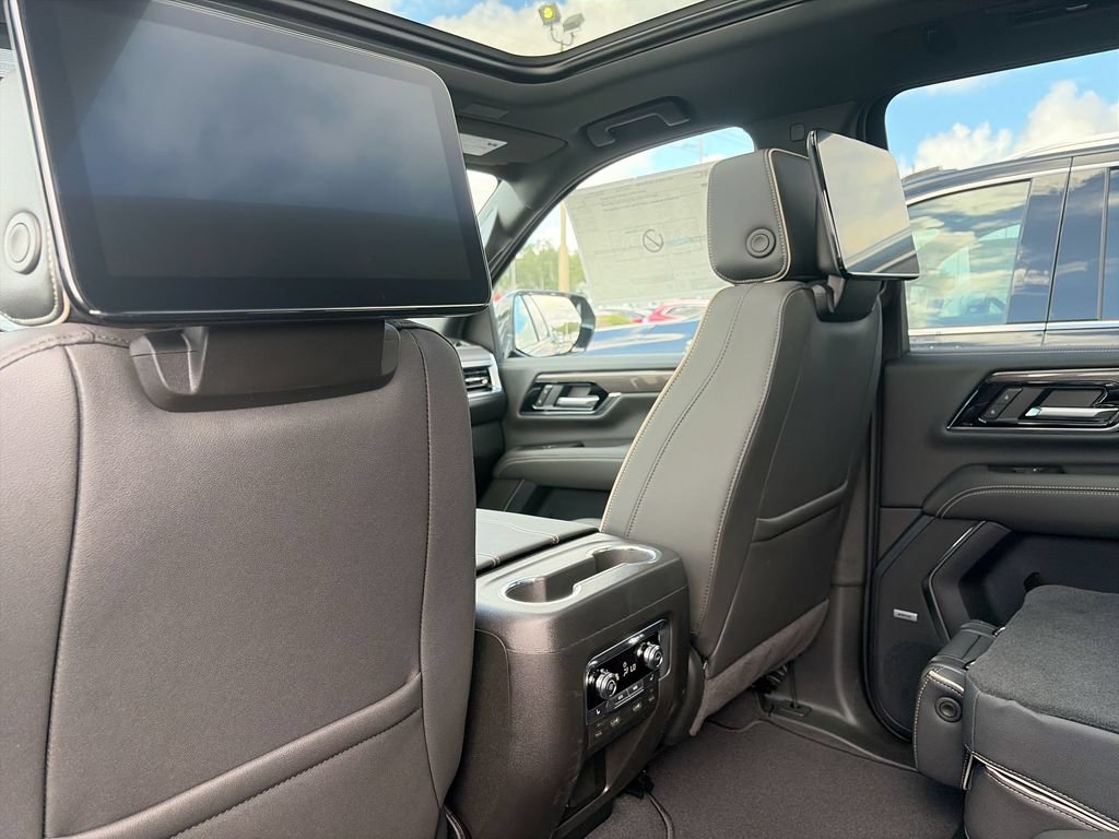 New 2026 GMC Yukon XL Elevation w/ Elevation Premium Package RWD image 26
