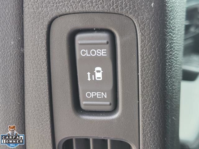 Used 2022 Honda Odyssey Elite image 18