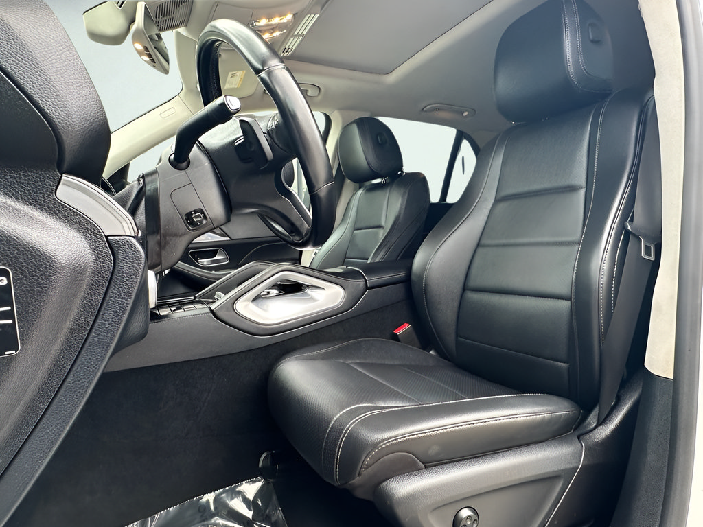 Used 2020 Mercedes-Benz GLE 450 4MATIC w/ Premium Package image 20