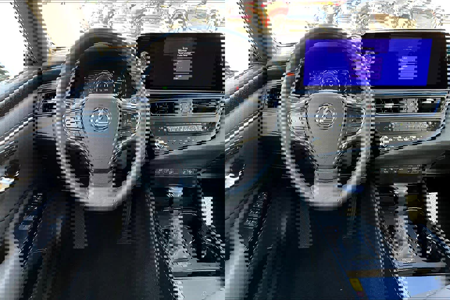 Certified 2025 Lexus ES 300h w/ Premium Package image 5