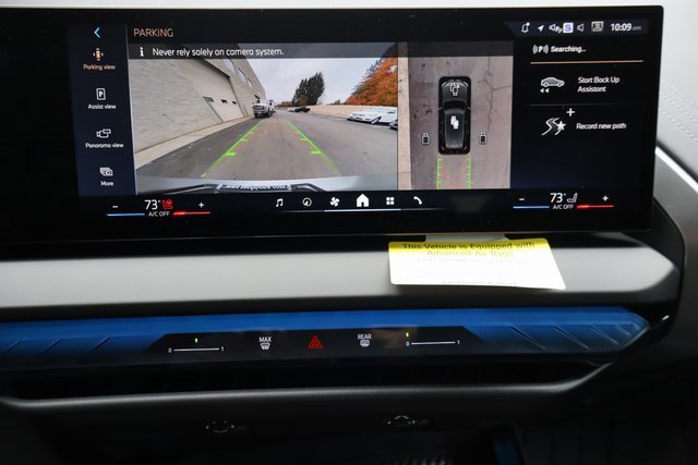 Used 2025 BMW X3 xDrive30i w/ Premium Package image 27