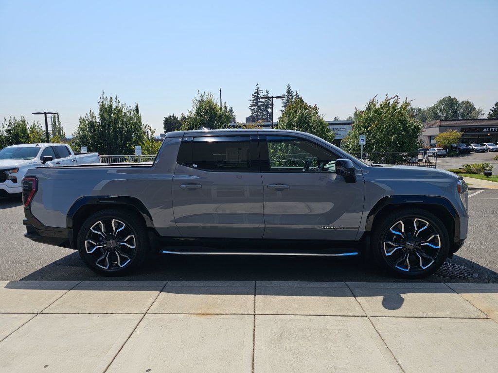 Used 2026 GMC Sierra EV Denali AWD/4WD image 8