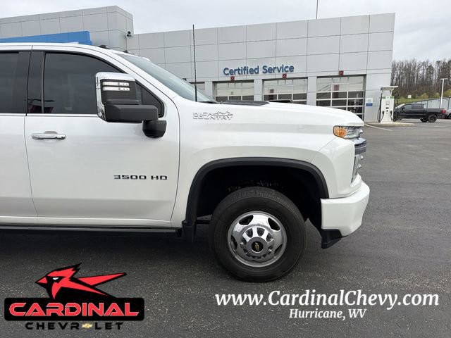 Used 2023 Chevrolet Silverado 3500 High Country w/ Safety Package II image 2