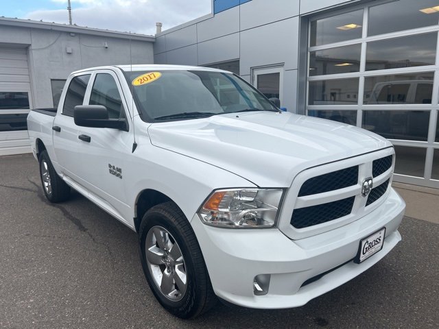 Used 2017 RAM 1500 Express image 2