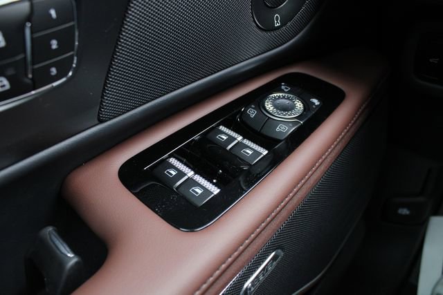 New 2026 Lincoln Nautilus Reserve AWD/4WD image 38