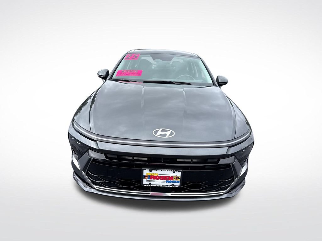 Certified 2025 Hyundai Sonata SEL FWD image 8