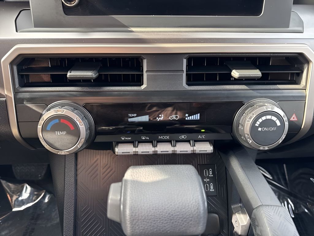 Used 2025 Toyota 4Runner SR5 image 17