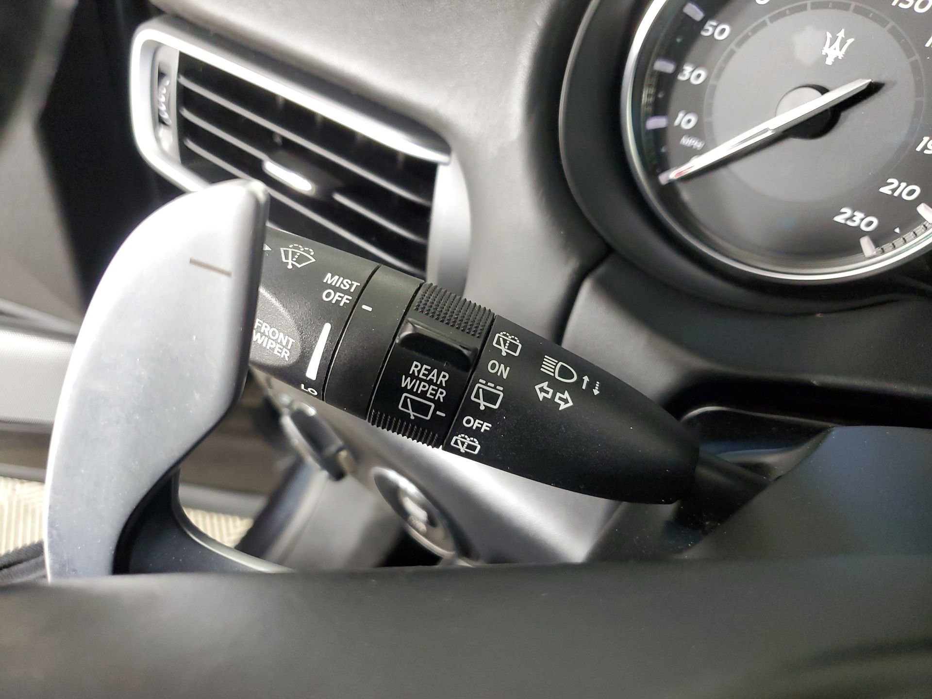 Used 2022 Maserati Levante Modena S image 34