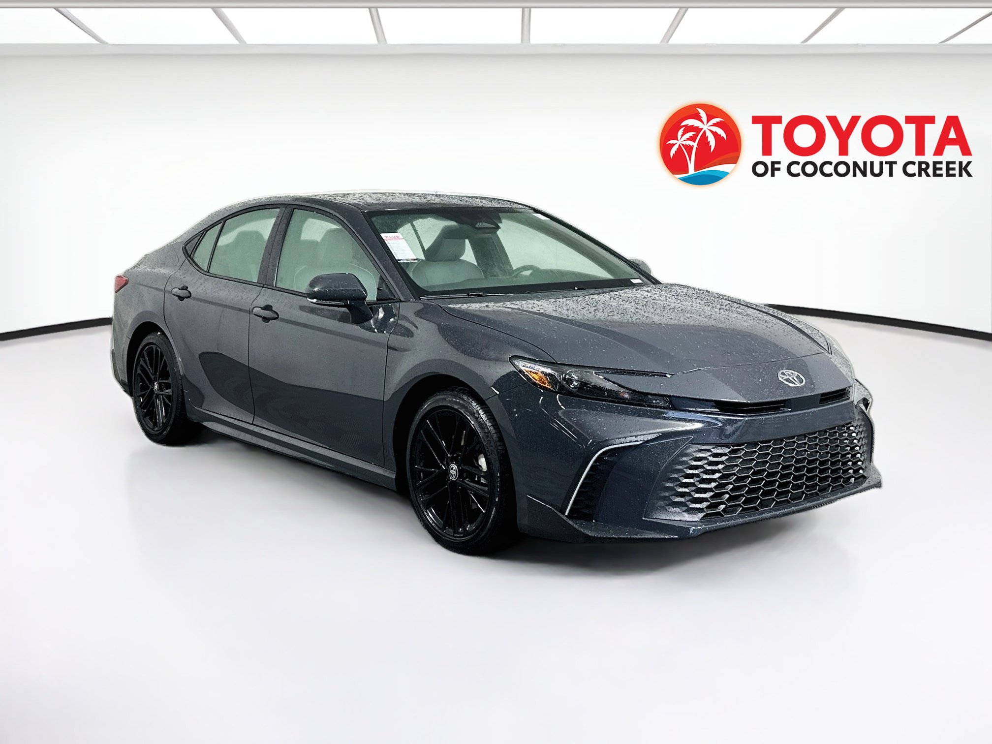 Certified 2026 Toyota Camry SE FWD image 1