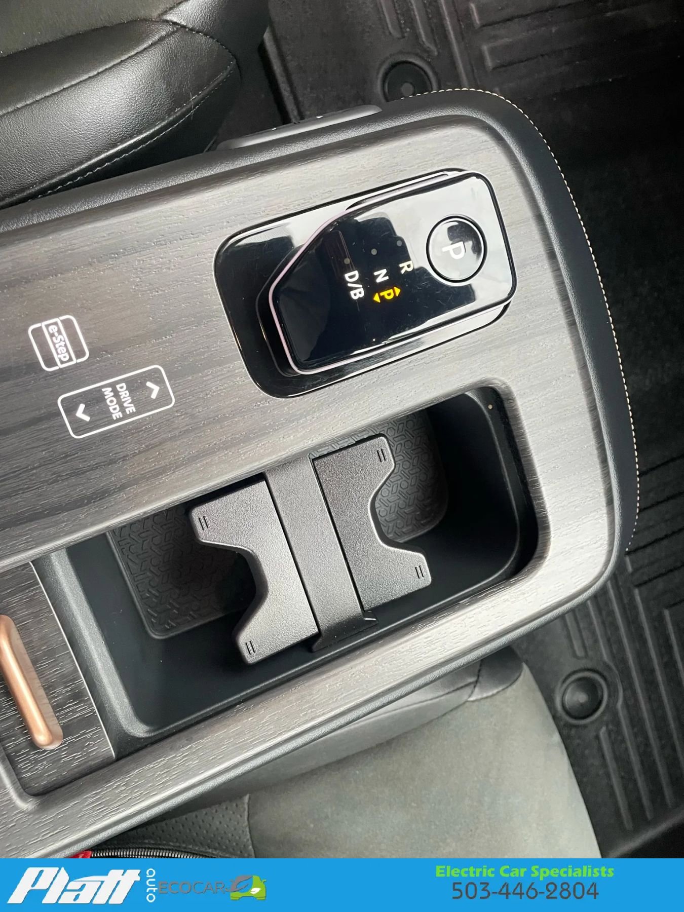 Used 2023 Nissan Ariya AWD image 24