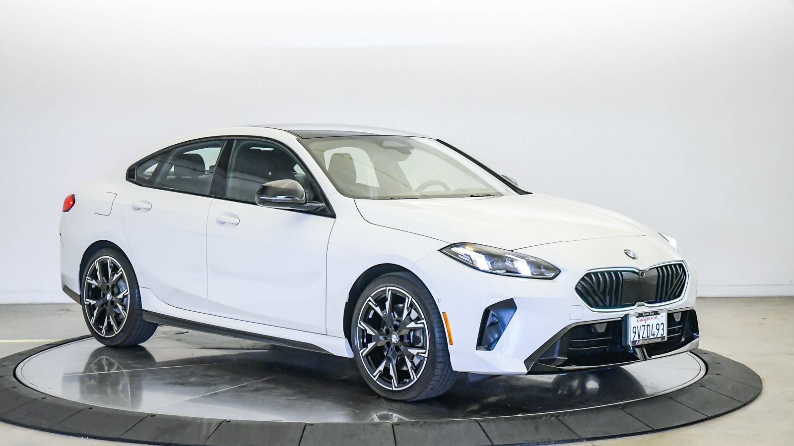 Used 2026 BMW 228i w/ Technology Package FWD image 6