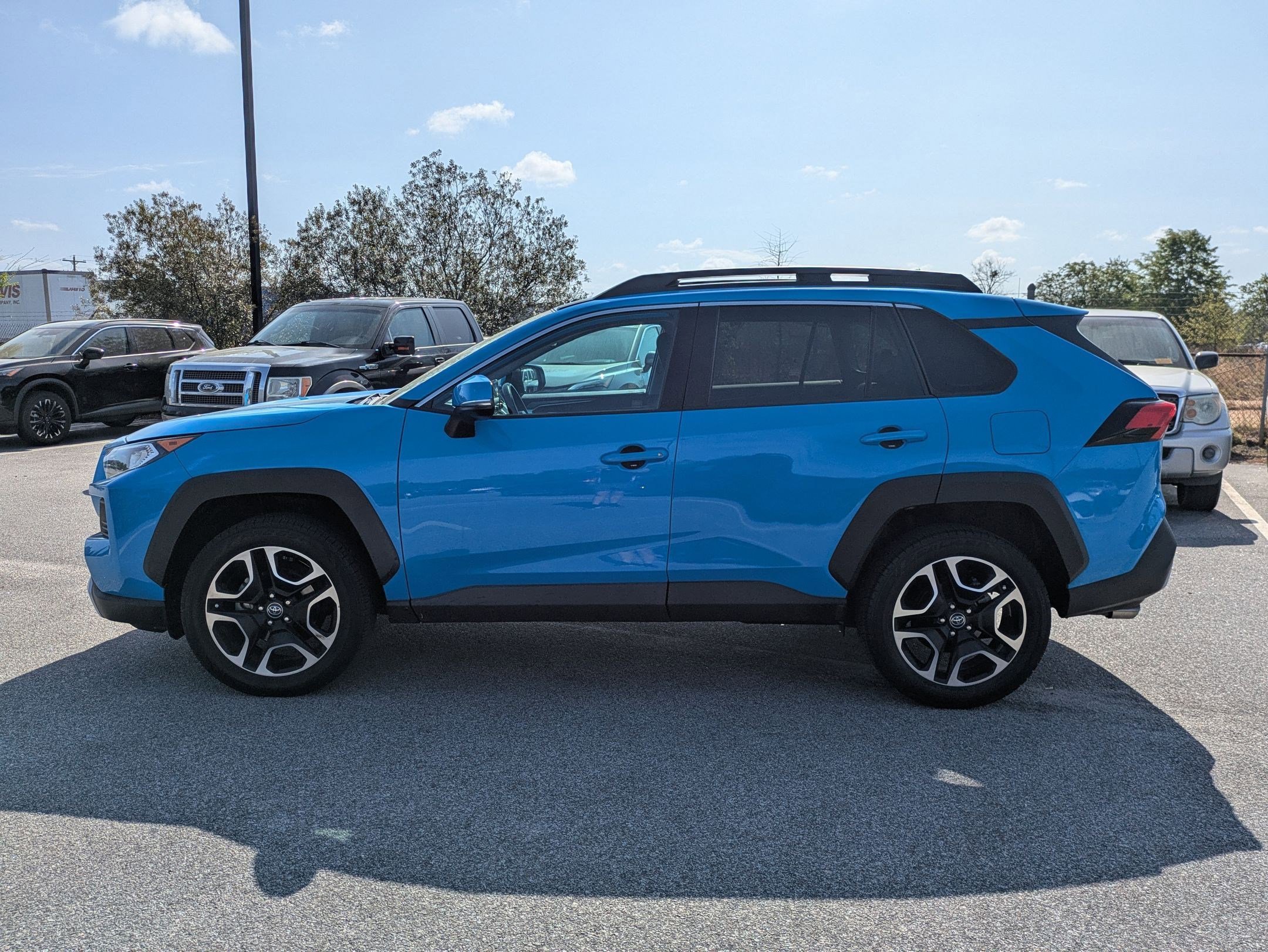 Used 2020 Toyota RAV4 Adventure AWD/4WD image 7