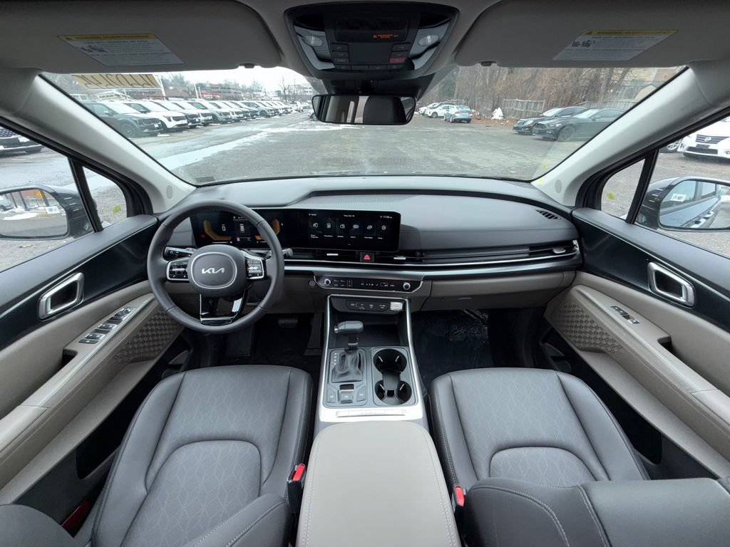 New 2026 Kia Carnival FWD image 25
