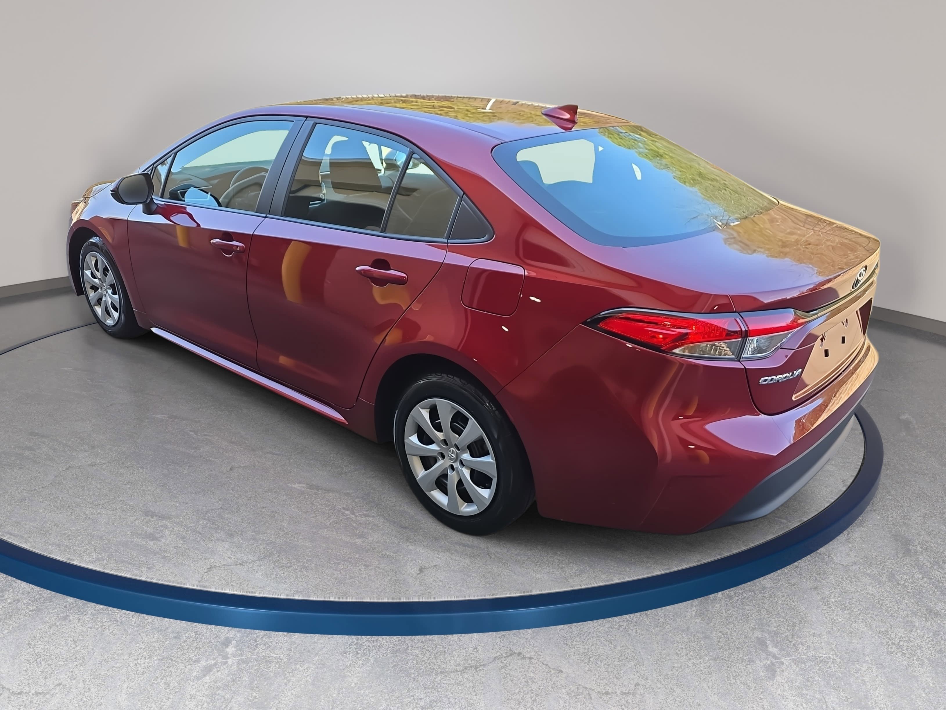 Used 2024 Toyota Corolla LE image 7