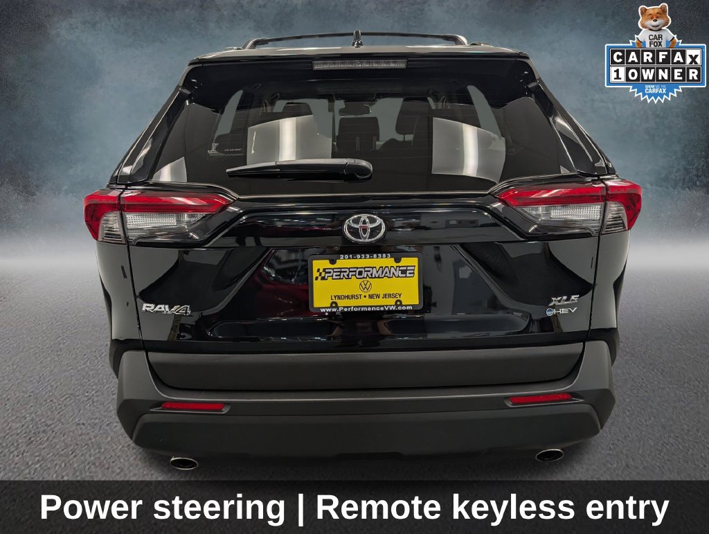 Used 2025 Toyota RAV4 XLE Premium w/ Weather Package AWD/4WD image 7