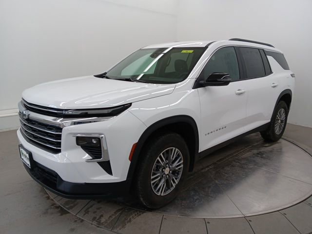 New 2026 Chevrolet Traverse LT w/ LPO, Floor Liner Package image 3