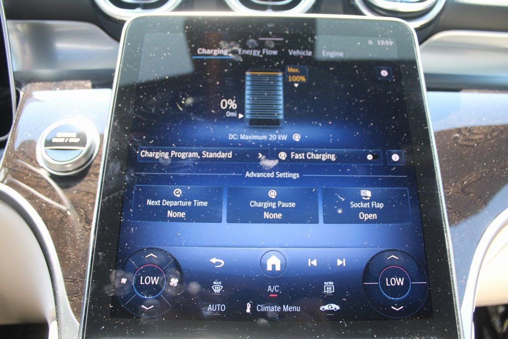 Certified 2025 Mercedes-Benz GLC 350e image 43