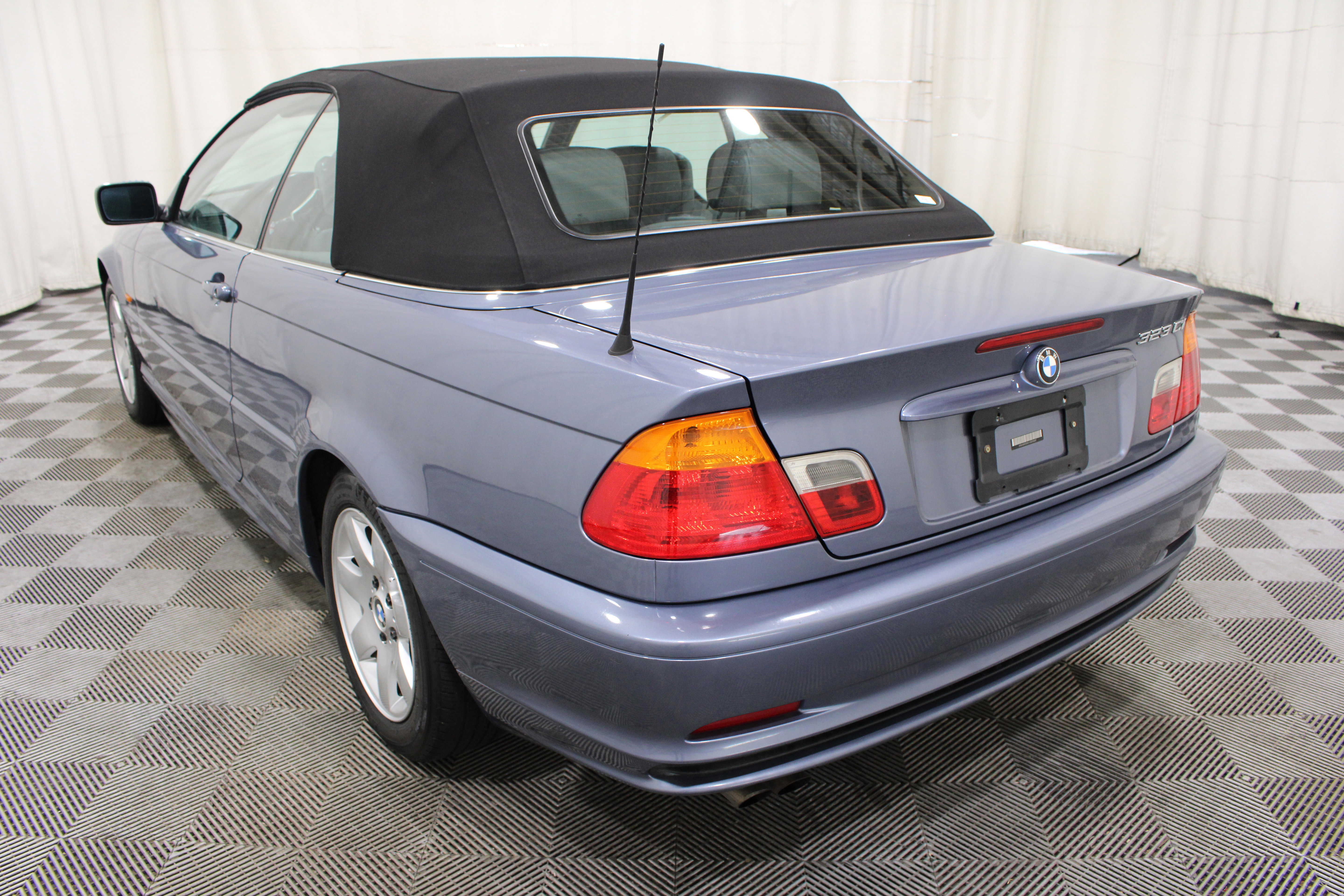 Used 2000 BMW 323ci Convertible RWD image 25