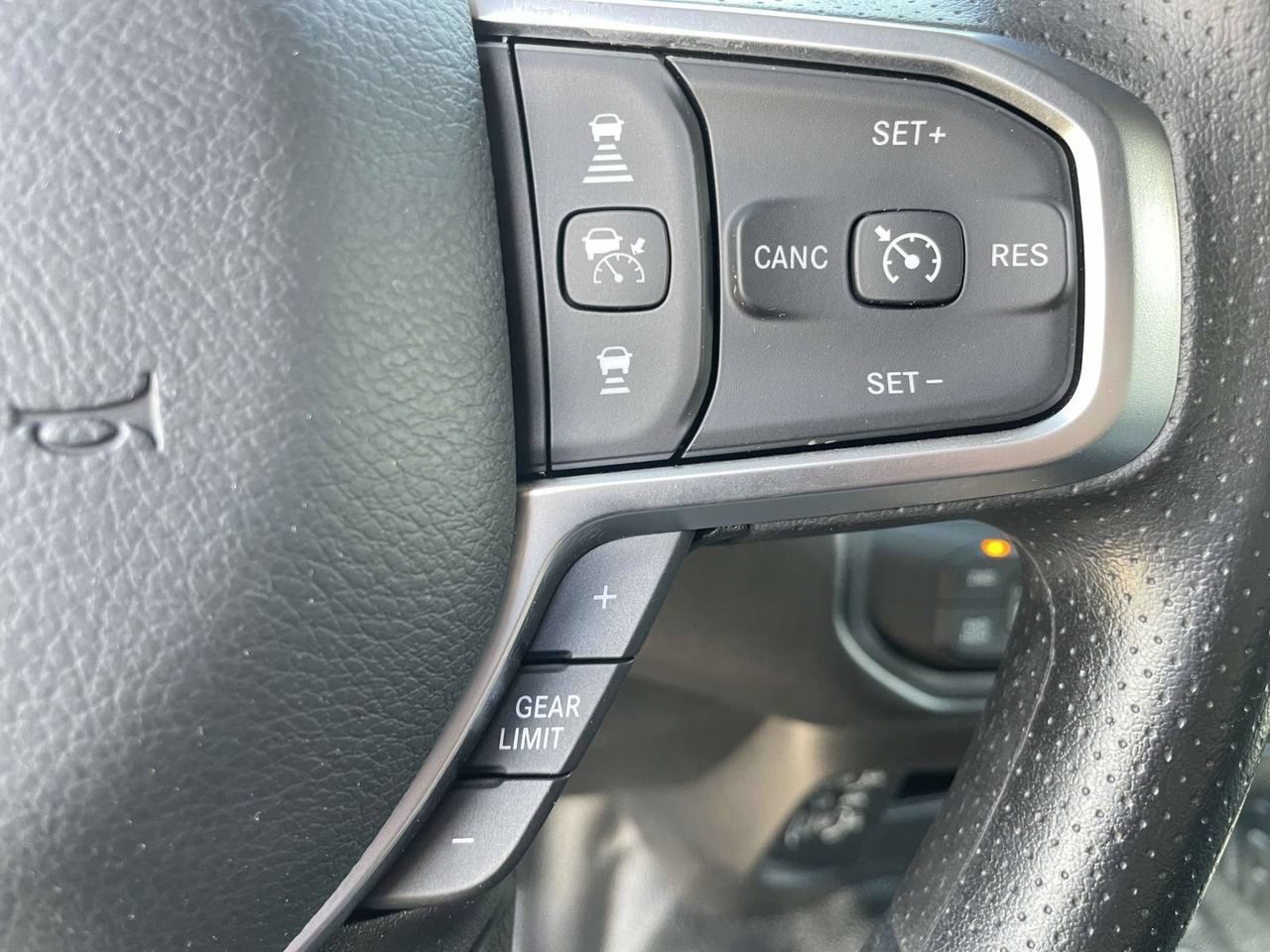 New 2025 RAM 4500 Tradesman w/ Chrome Appearance Group AWD/4WD image 36
